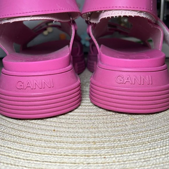 Ganni Pink Sling Back Sandles - Picture 6 of 10